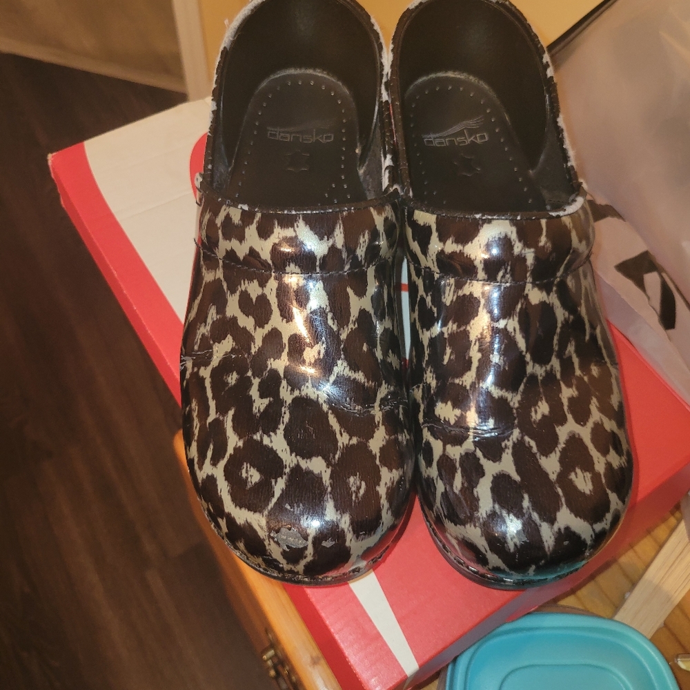 Nurse shoes